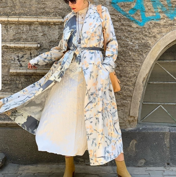 Zara Limited edition flowy print coat Jackets & Coats
